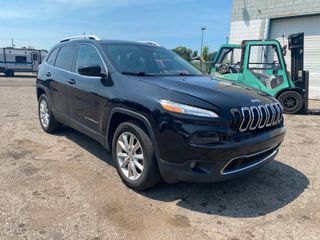 2016 Jeep Cherokee Limited - Exterior Front Right Corner Image